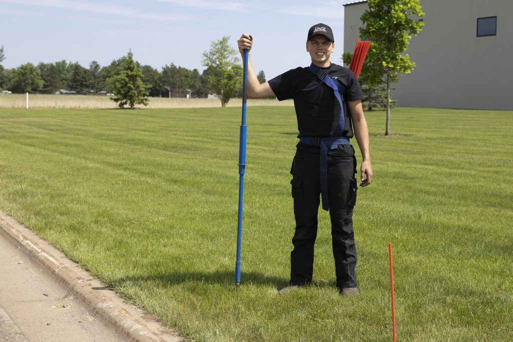 snow stake install tool