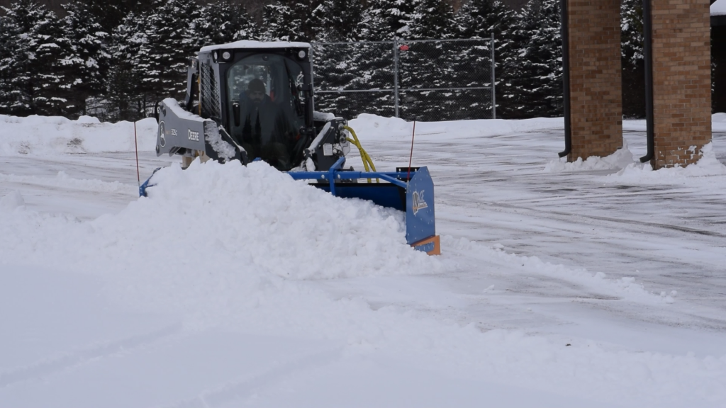 Angling Containment Plow for Skid steers