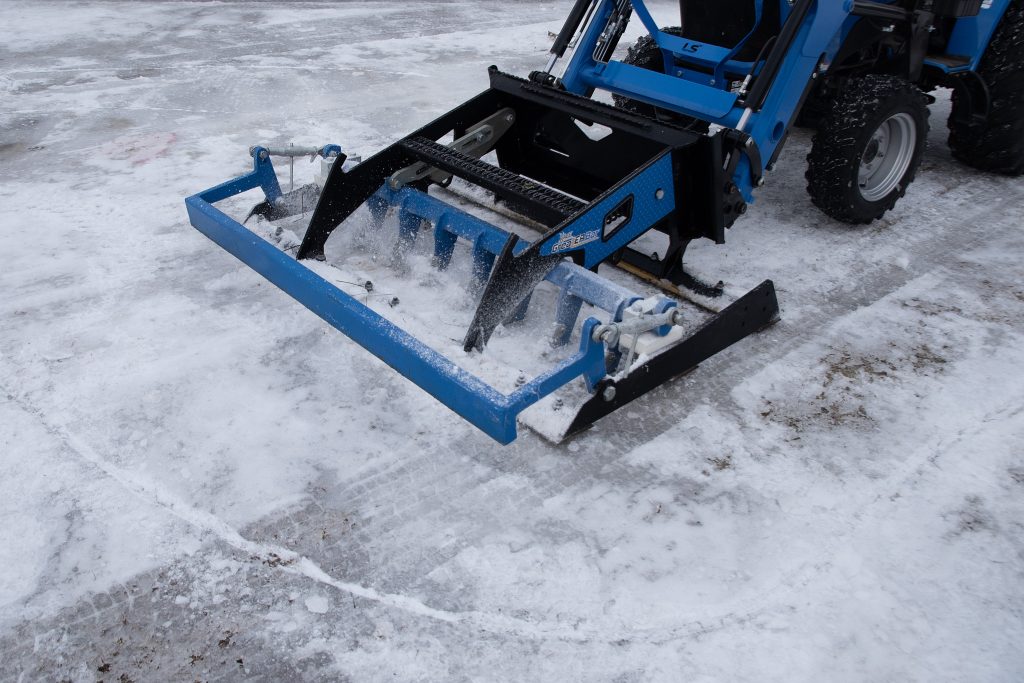 How to Get Ice off Gravel Driveway