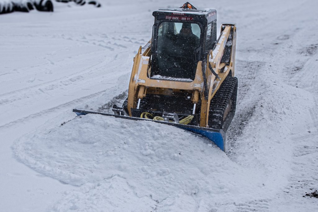 SnowFire with Fixed Blade due to no hydraulics